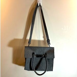 HANDBAG CROSSBODY Made of Felt with A Metal Clasp Birkin Style No Brand NWOT